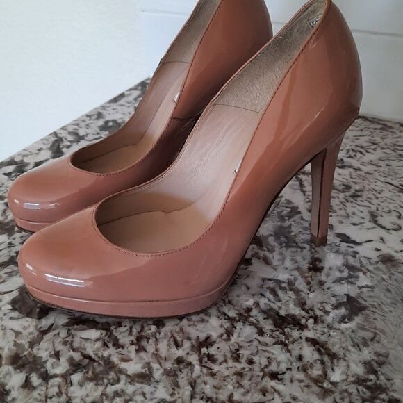 L.K.Bennett Sledge Nude Patent Leather Pumps size 35 - Picture 5 of 11
